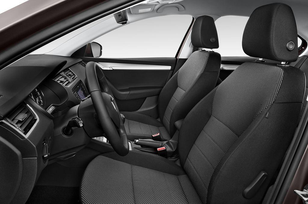 Skoda Octavia (Baujahr 2014) Ambition 5 Türen Vordersitze
