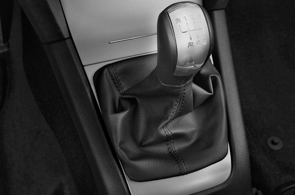 Skoda Octavia (Baujahr 2011) Elegance 5 Türen Schalthebel