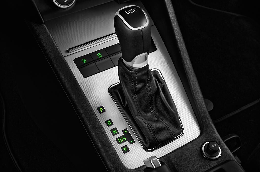 Skoda Octavia (Baujahr 2014) Ambition 5 Türen Schalthebel