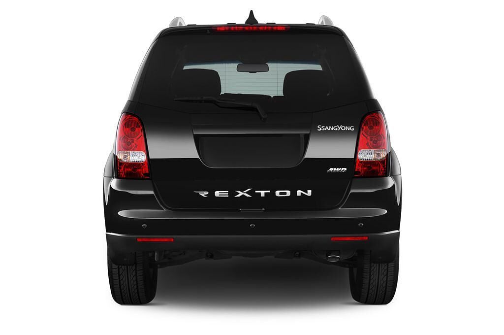 Ssangyong Rexton (Baujahr 2011) - 5 Türen Heckansicht