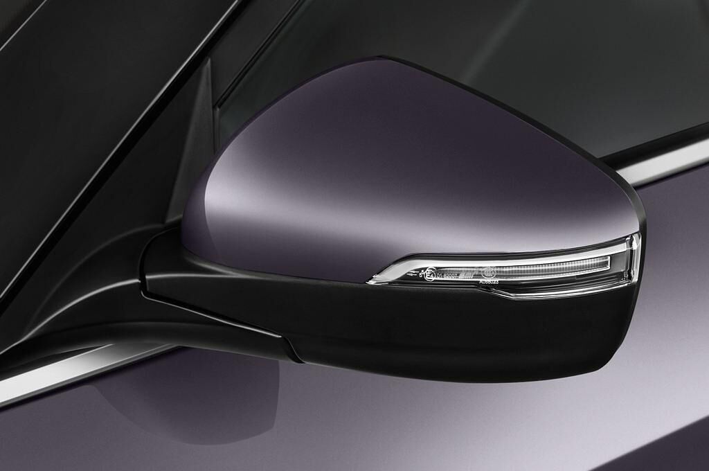 Ssangyong Tivoli (Baujahr 2015) Quartz 5 Türen Außenspiegel