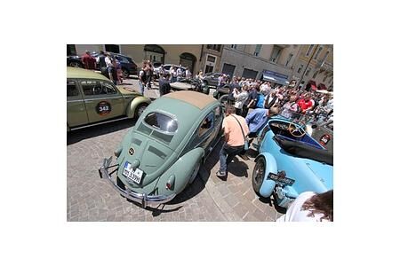 Zahl der Oldtimer mit H-Kennzeichen steigt auch 2012
