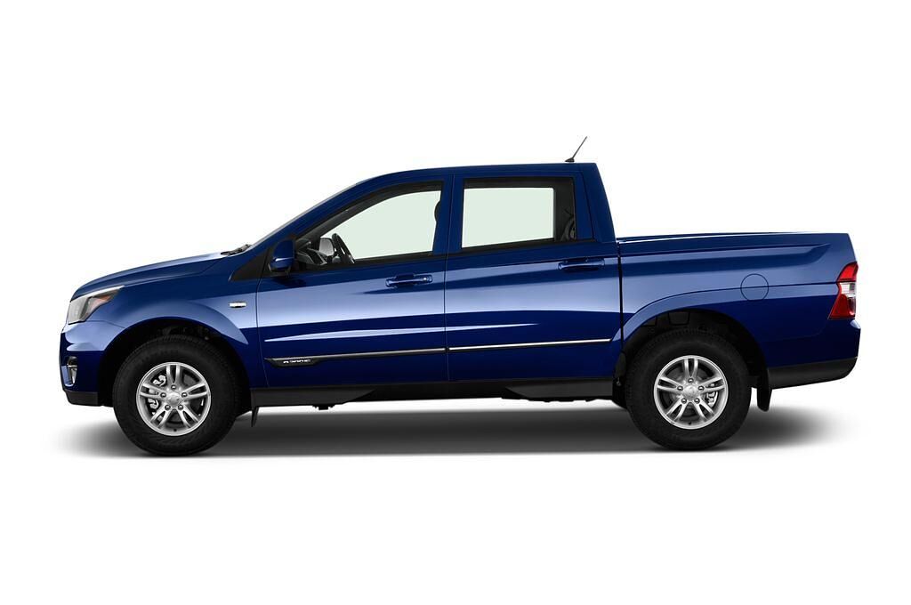 Ssangyong Actyon Sports (Baujahr 2012) Quartz 4 Türen Seitenansicht