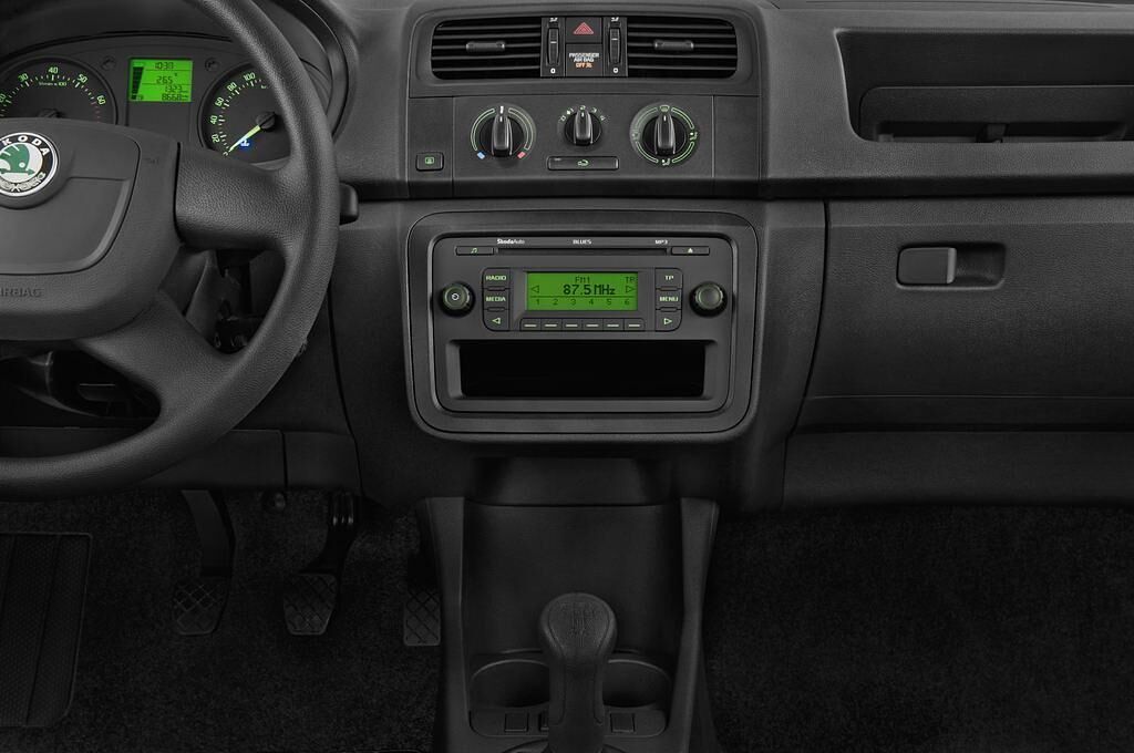 Skoda Fabia (Baujahr 2012) Classic 5 Türen Mittelkonsole
