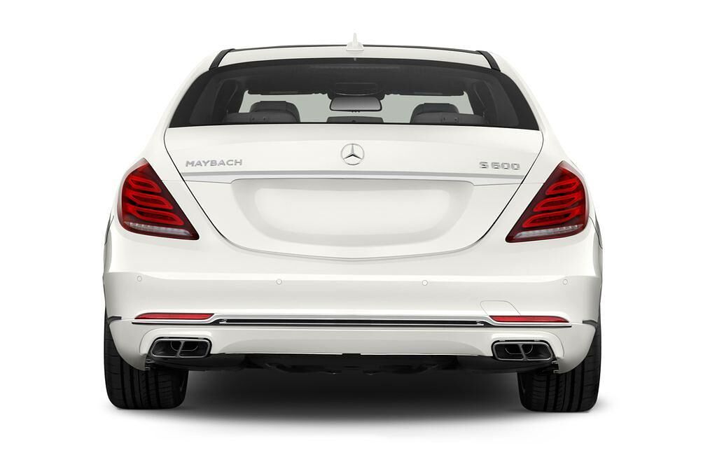 Mercedes S-Class (Baujahr 2015) Maybach 4 Türen Heckansicht