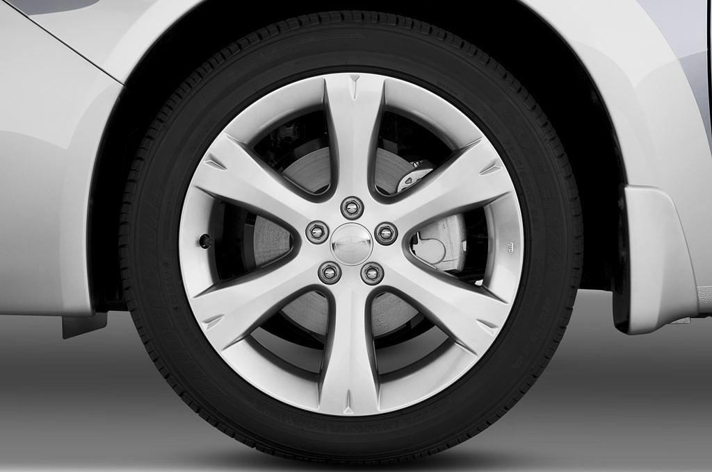 Subaru Impreza (Baujahr 2011) R 5 Türen Reifen und Felge