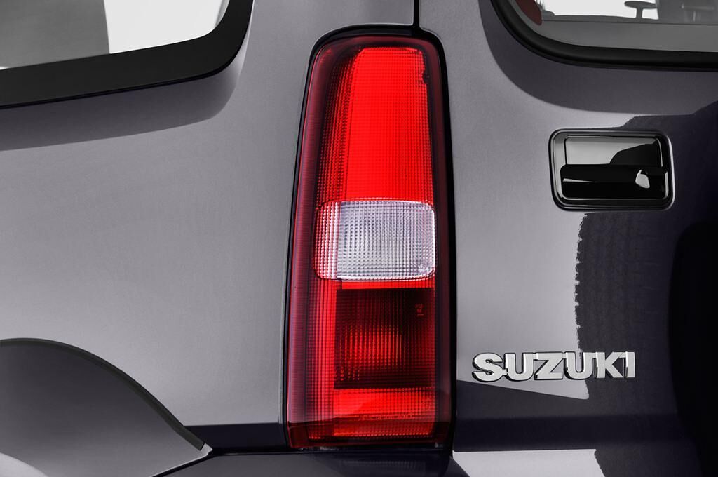Suzuki Jimny (Baujahr 2012) Comfort 3 Türen Rücklicht