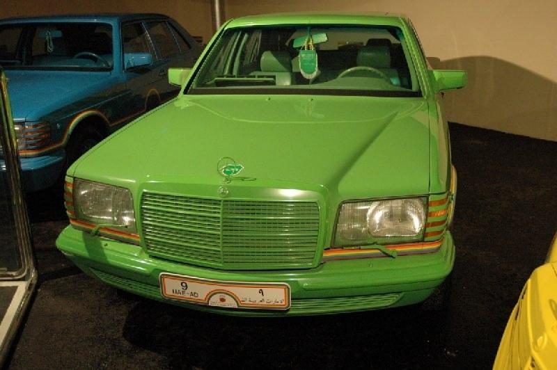Automuseum Abu Dhabi: Rainbow S-Klasse