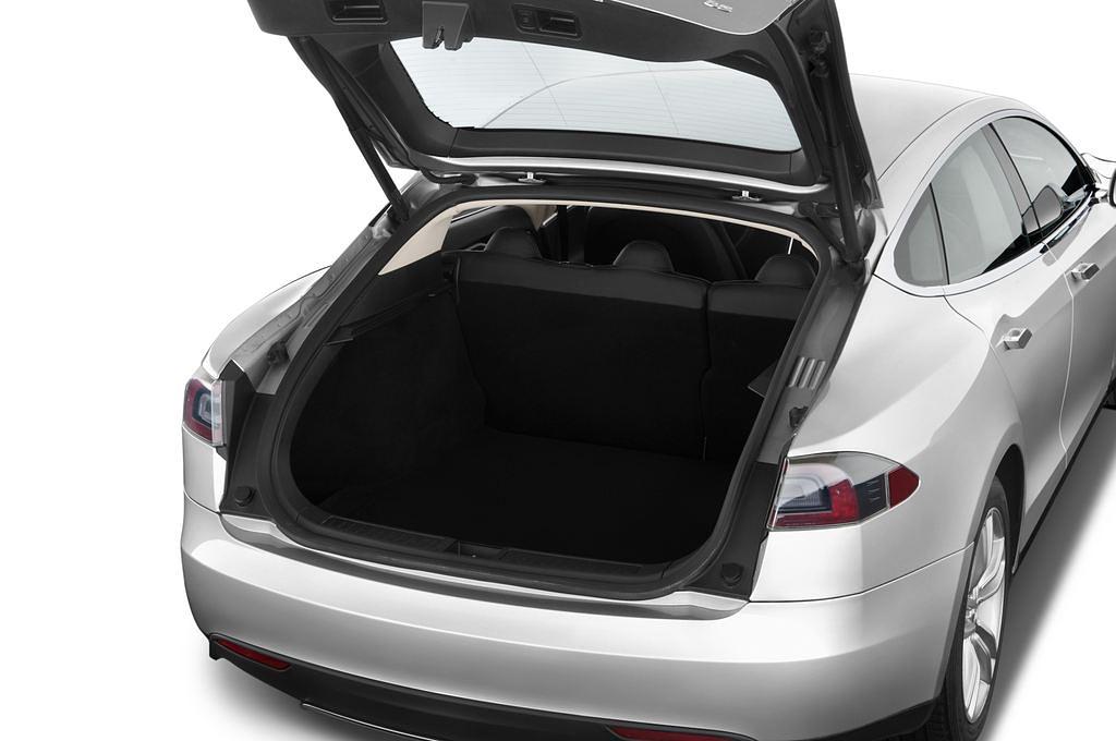 Tesla Model S (Baujahr 2014) S 5 Türen Kofferraum