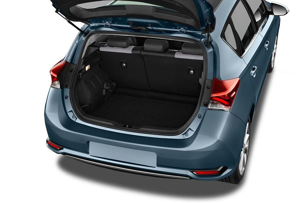 Toyota Auris (Baujahr 2015) Executive 5 Türen Kofferraum