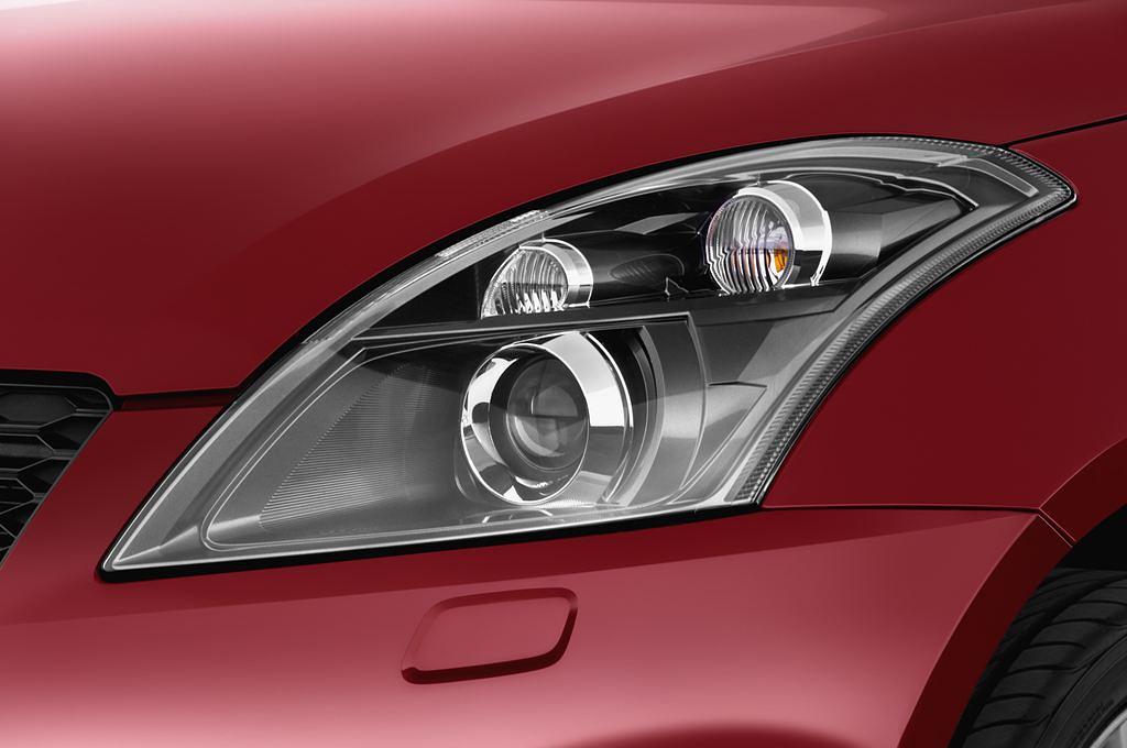 Suzuki Swift (Baujahr 2010) Sport 3 Türen Scheinwerfer