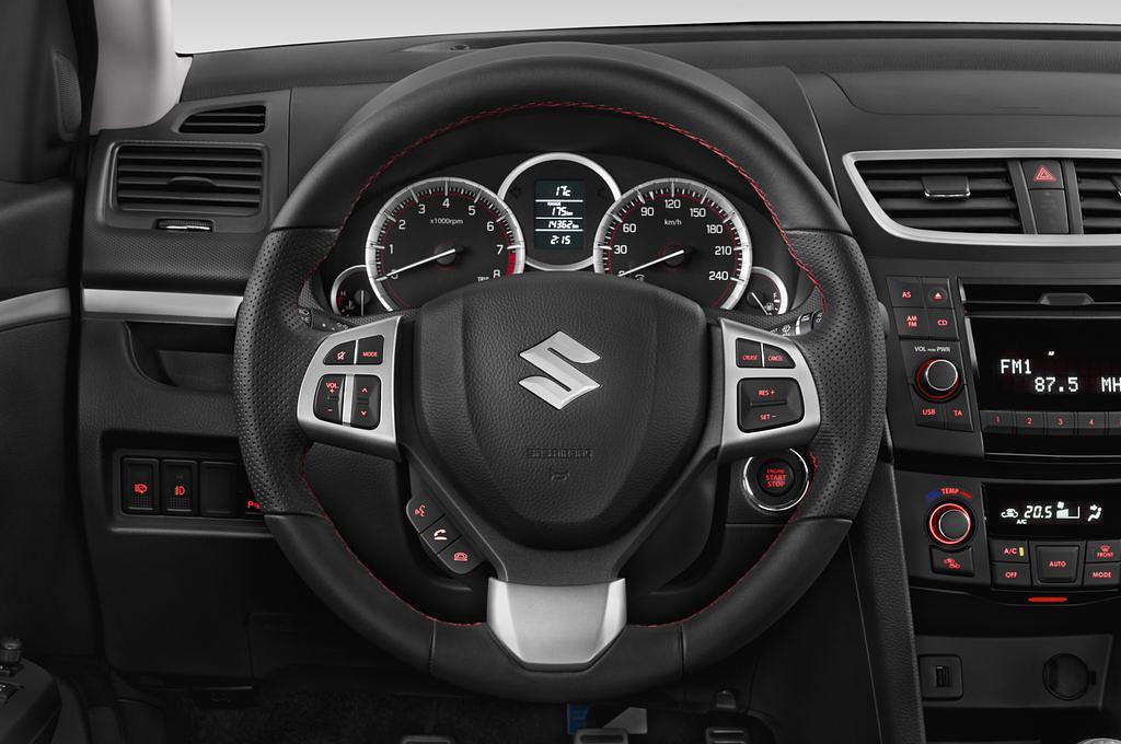 Suzuki Swift (Baujahr 2010) Sport 3 Türen Lenkrad