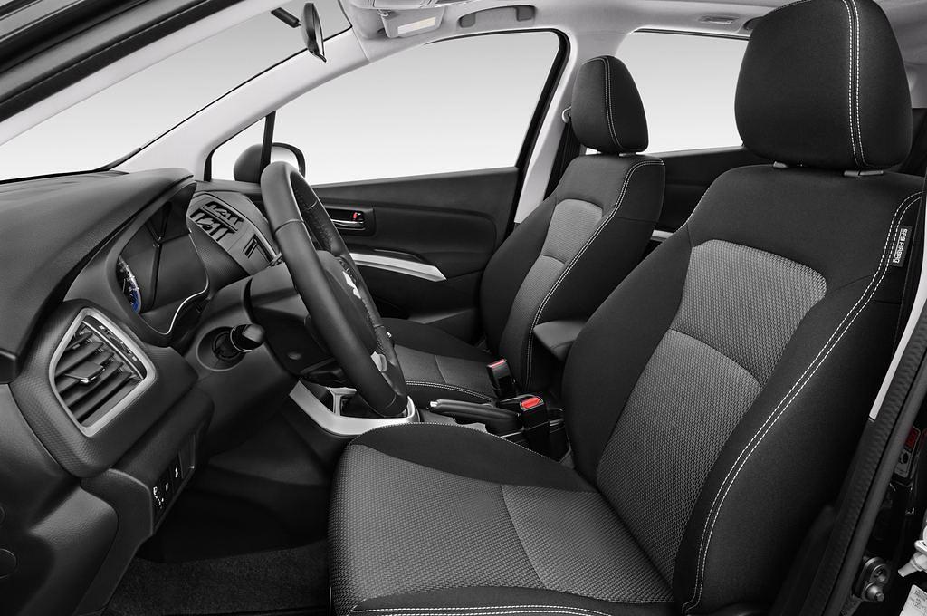 Suzuki SX4 S-Cross (Baujahr 2014) Comfort+ 5 Türen Vordersitze