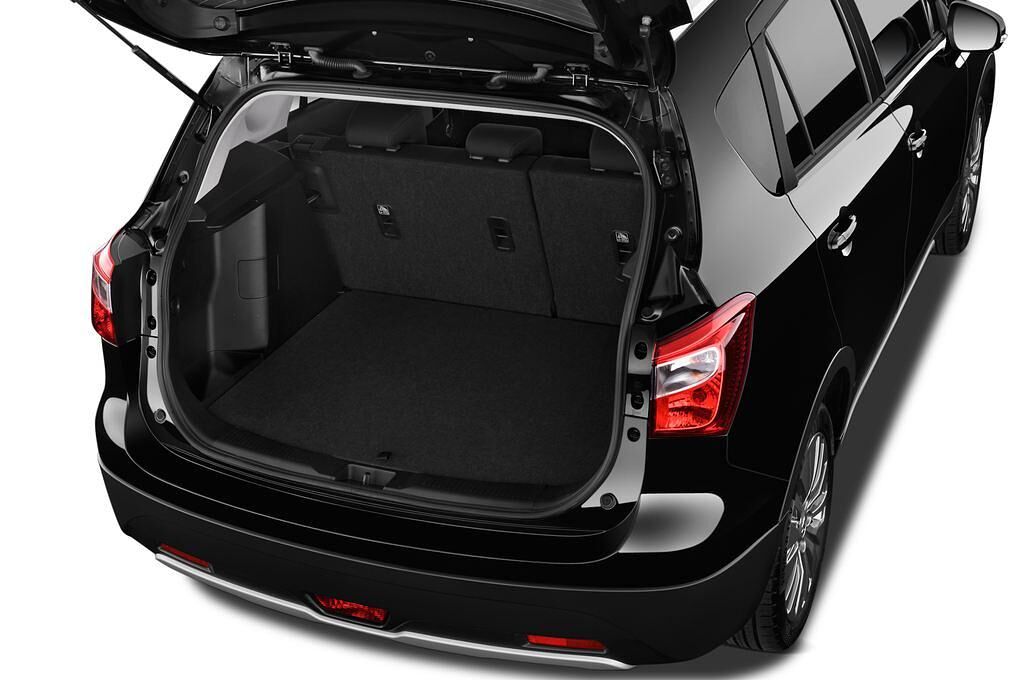 Suzuki SX4 S-Cross (Baujahr 2014) Comfort+ 5 Türen Kofferraum