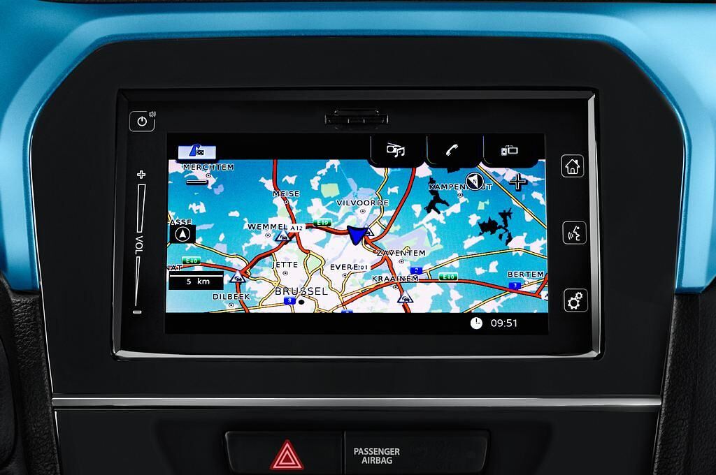 Suzuki Vitara (Baujahr 2015) Comfort + 5 Türen Radio und Infotainmentsystem