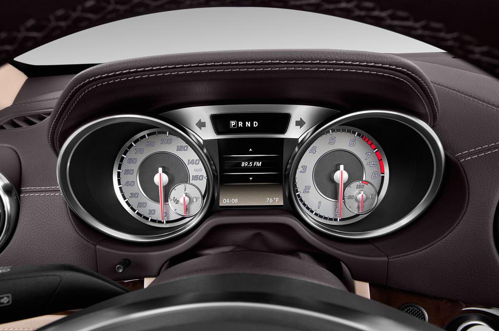 Mercedes SL-Class (Baujahr 2012) SL 500 2 Türen Tacho und Fahrerinstrumente