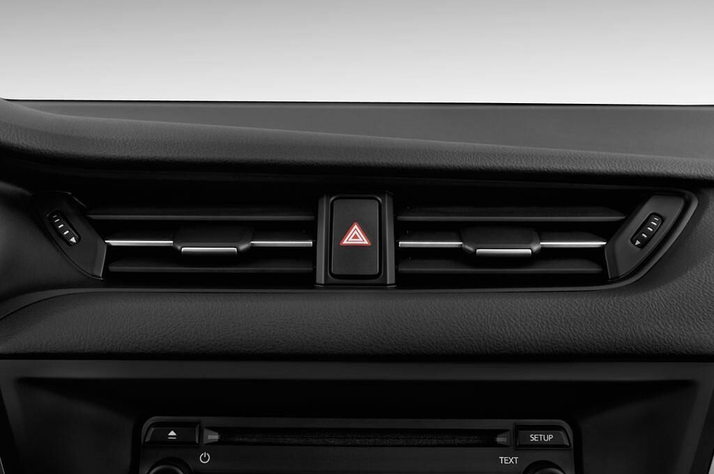 Toyota Avensis (Baujahr 2015) - 4 Türen Lüftung