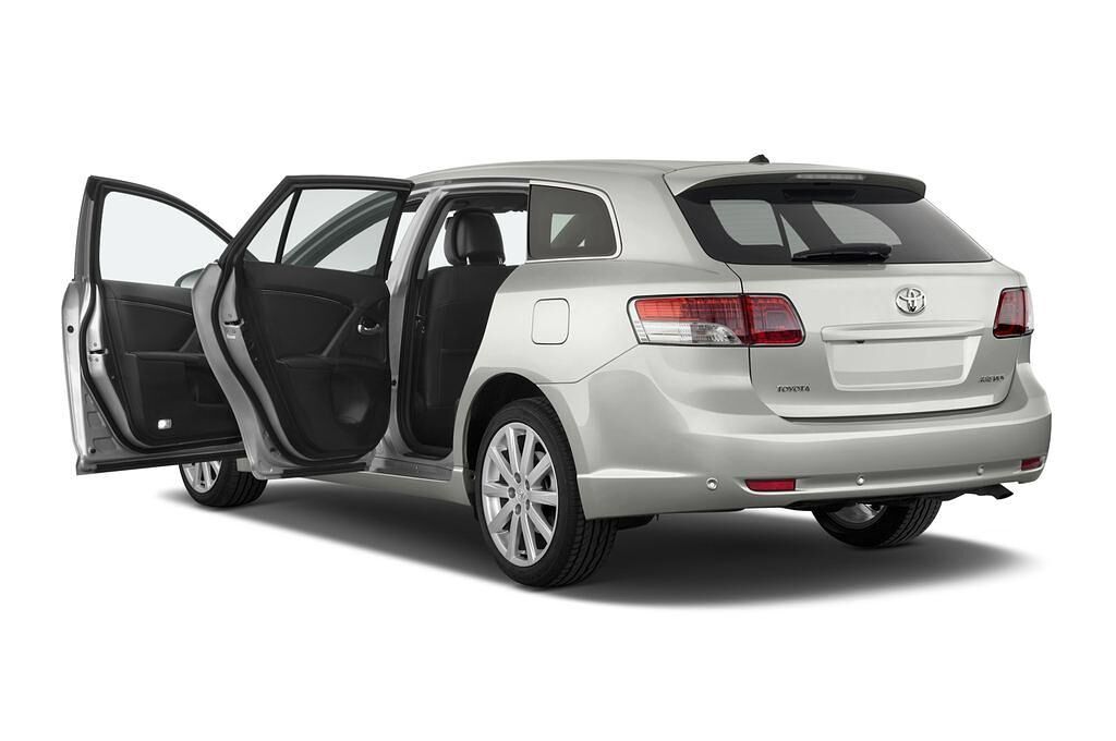 Toyota Avensis (Baujahr 2009) Executive 5 Türen Tür geöffnet