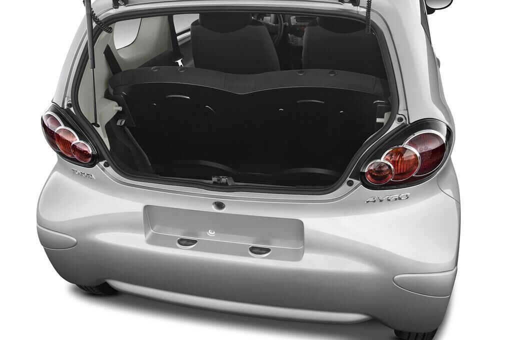 Toyota Aygo (Baujahr 2010) base 3 Türen Kofferraum