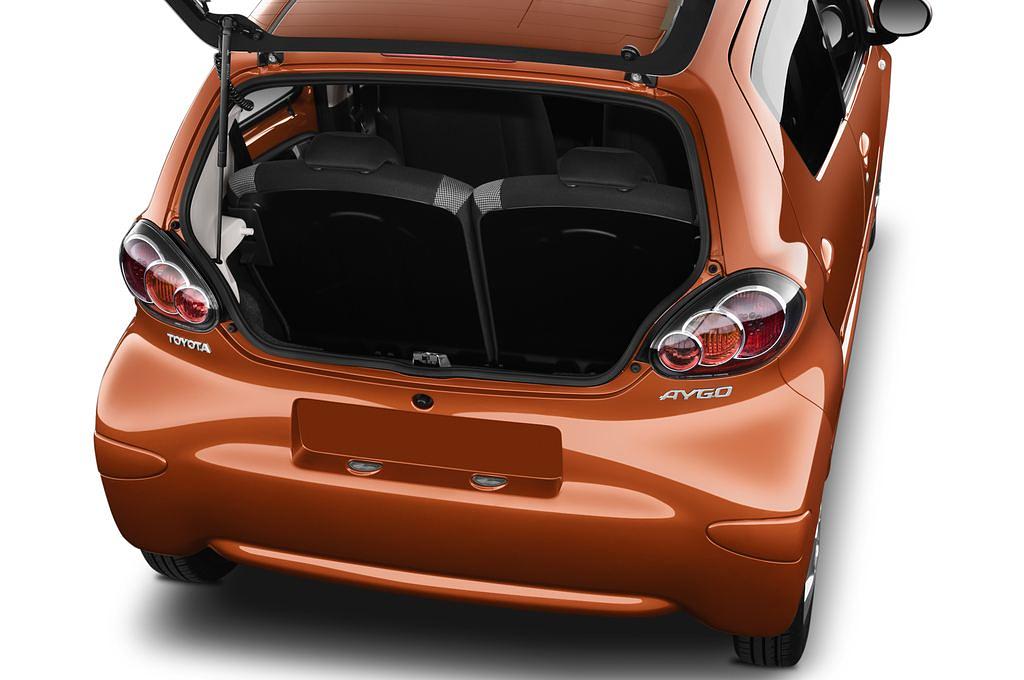 Toyota Aygo (Baujahr 2012) Connect Style 5 Türen Kofferraum
