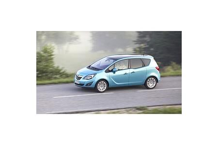 Hilfsaktion: Opel hält Flutopfer mobil