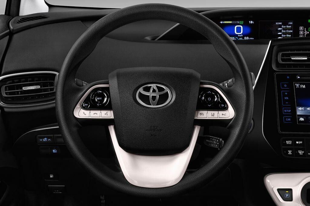 Toyota Prius (Baujahr 2016) - 5 Türen Lenkrad