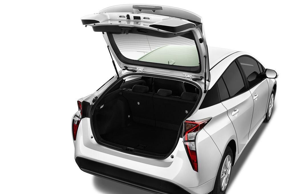 Toyota Prius (Baujahr 2016) - 5 Türen Kofferraum