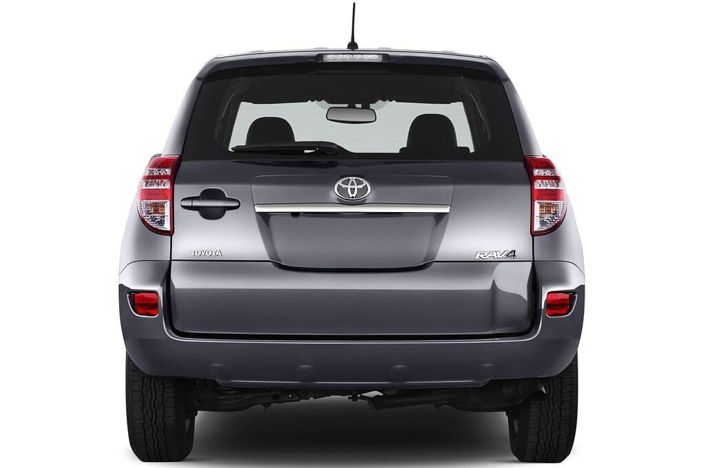 Toyota RAV4 (Baujahr 2012) Life 5 Türen Heckansicht