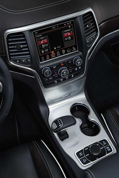 Jeep Grand Cherokee SRT