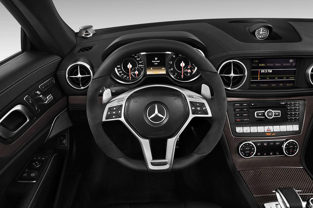 Mercedes SL-Class (Baujahr 2013) AMG 2 Türen Lenkrad