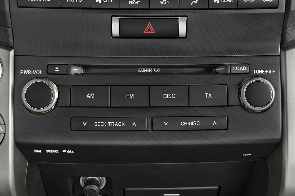 Toyota Landcruiser V8 (Baujahr 2009) Executive 5 Türen Radio und Infotainmentsystem