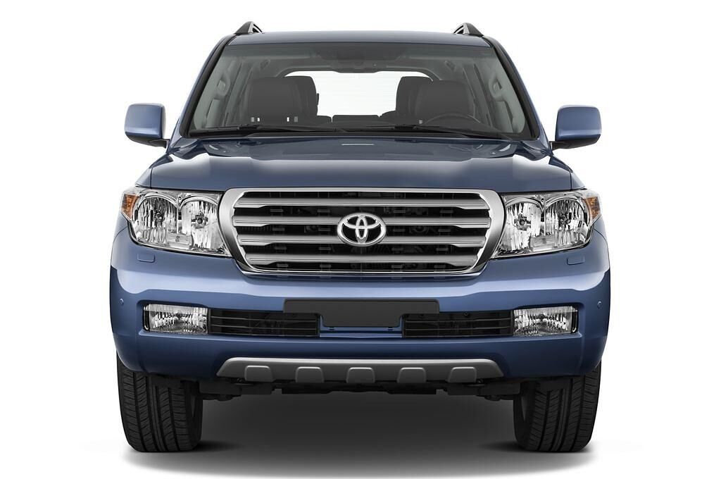Toyota Landcruiser V8 (Baujahr 2009) Executive 5 Türen Frontansicht