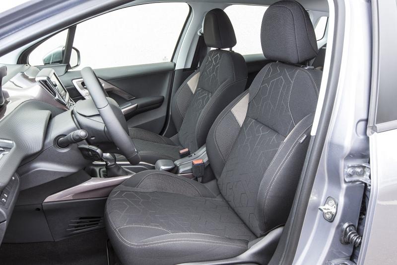 Peugeot 2008 e-HDI 115