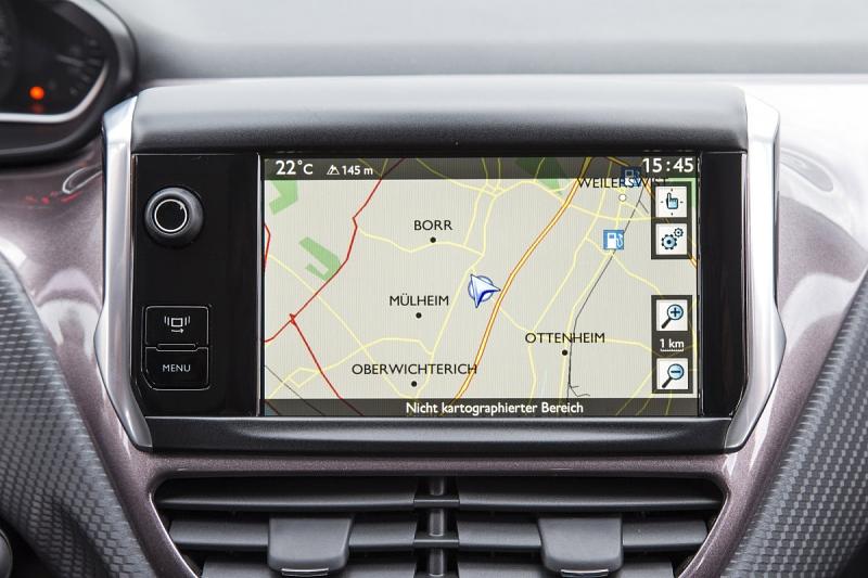 Peugeot 2008 e-HDI 115