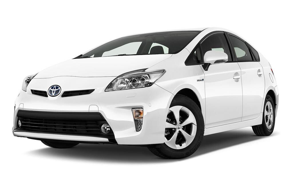 Toyota Prius (Baujahr 2015) - 5 Türen seitlich vorne mit Felge