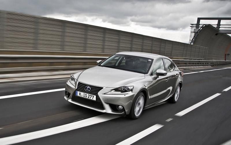 Lexus IS 300h