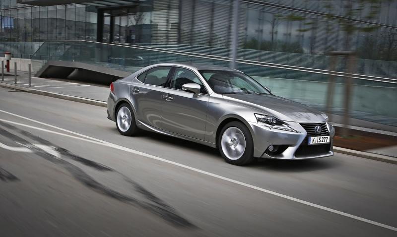Lexus IS 300h