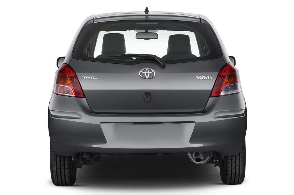 Toyota Yaris (Baujahr 2010) Life 5 Türen Heckansicht