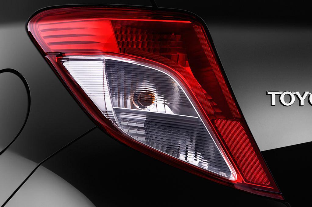 Toyota Yaris (Baujahr 2011) Life 5 Türen Rücklicht