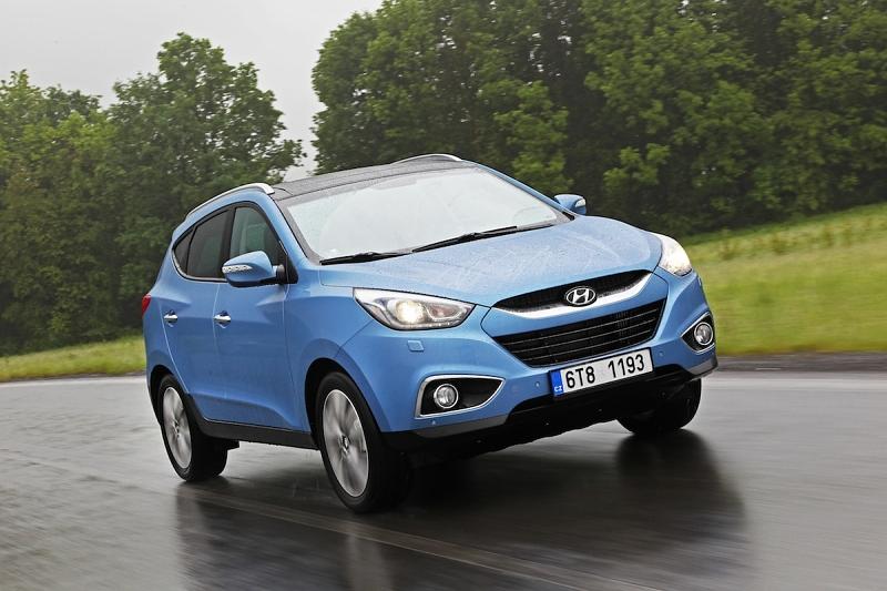 Beim neuen Hyundai ix35 gibt es auf Wunsch Bi-Xenon-Licht.
