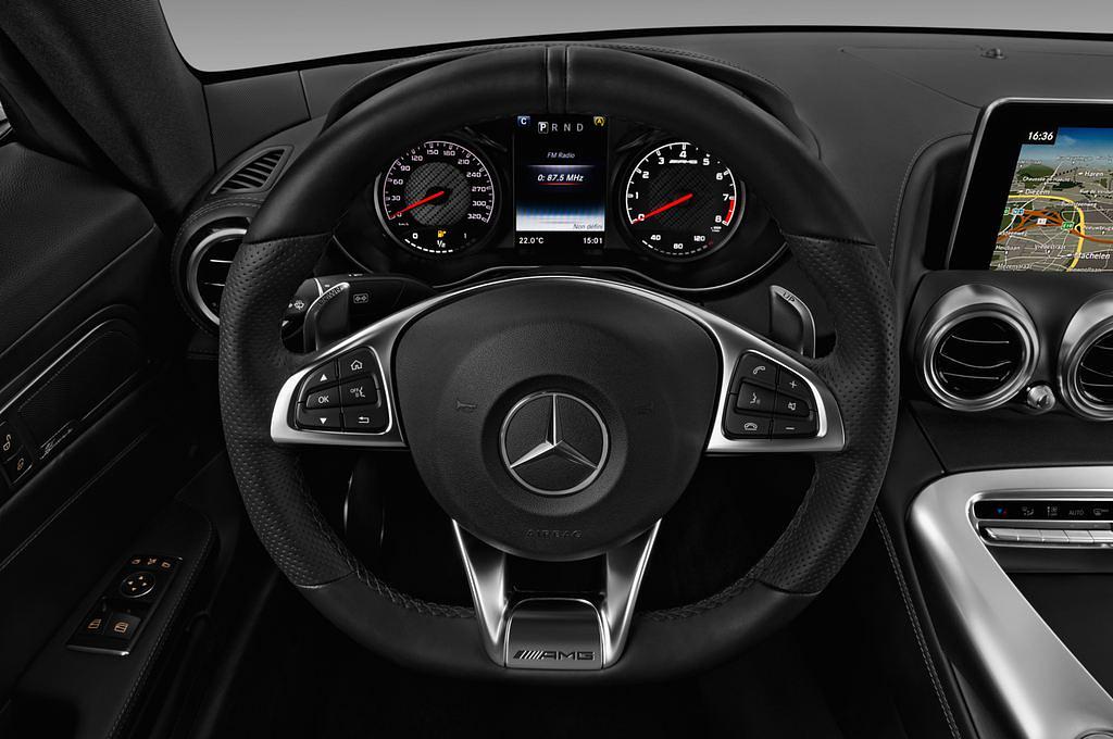 Mercedes AMG GT (Baujahr 2017) - 3 Türen Lenkrad