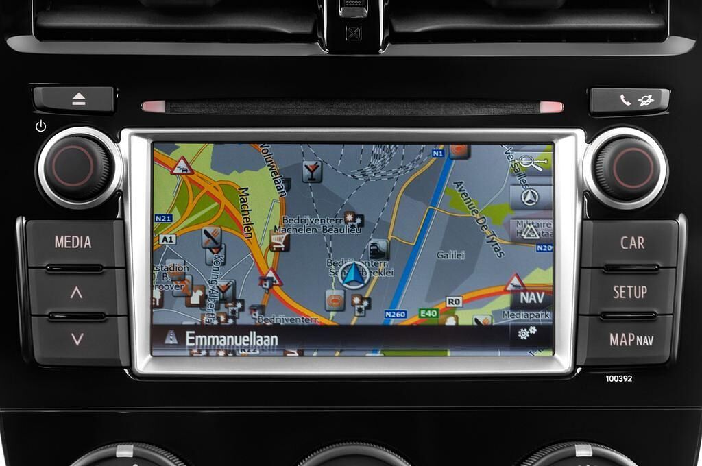 Toyota Verso-S (Baujahr 2014) 1,33-L-Dual-Vvt Club 5 Türen Radio und Infotainmentsystem