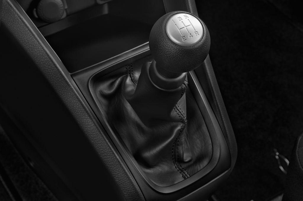 Suzuki Celerio (Baujahr 2015) Comfort 5 Türen Schalthebel