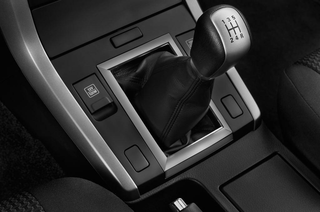 Suzuki Grand Vitara (Baujahr 2014) Comfort 3 Türen Schalthebel