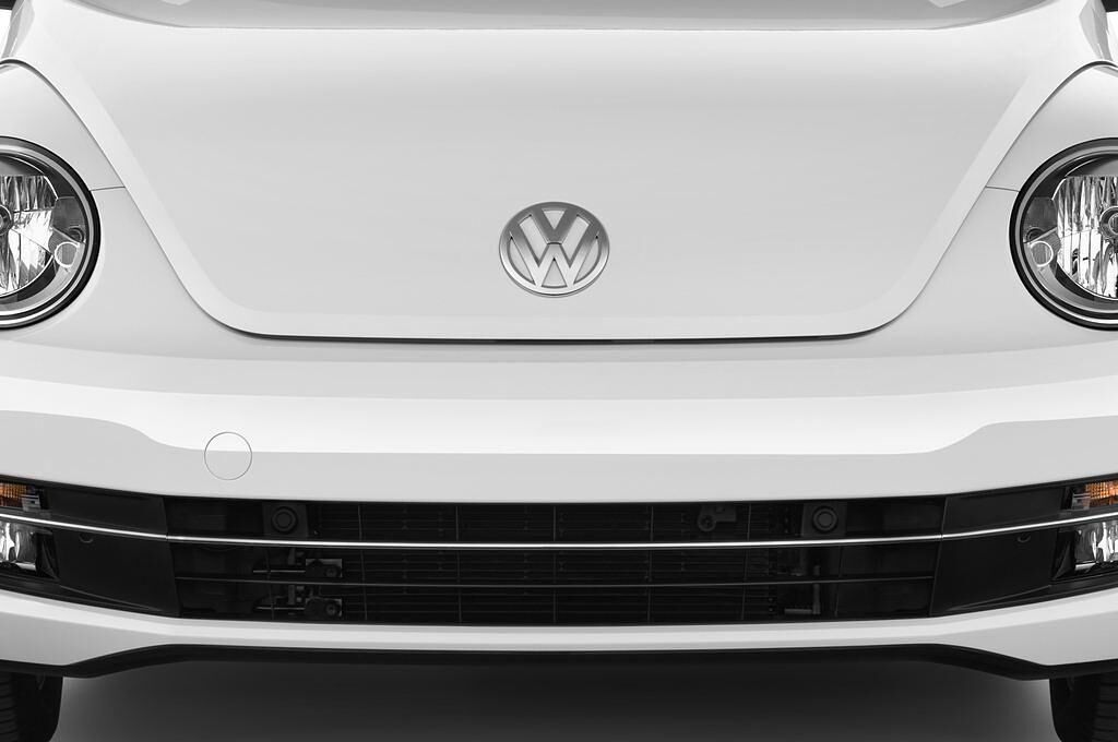 Volkswagen Beetle (Baujahr 2013) Design 3 Türen Kühlergrill und Scheinwerfer
