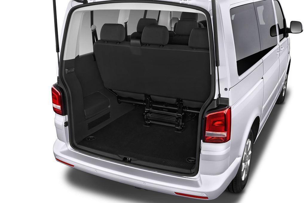 Volkswagen Caravelle (Baujahr 2015) Comfortline 4 Türen Kofferraum