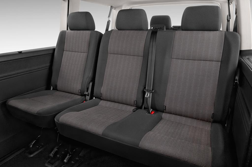 Volkswagen Caravelle (Baujahr 2016) Comfortline 5 Türen Rücksitze