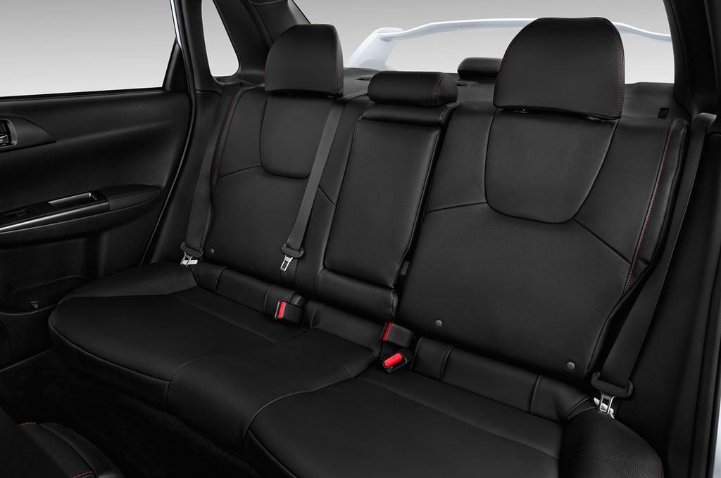 Subaru WRX STI (Baujahr 2013) Sport 4 Türen Rücksitze