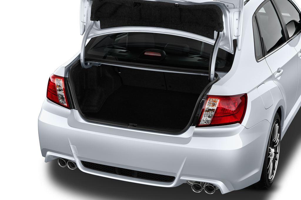 Subaru WRX STI (Baujahr 2013) Sport 4 Türen Kofferraum