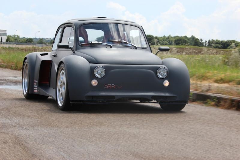 Der Oemmedi Fiat 500 hat zwei übereinanderliegende Rahmen als Chassis